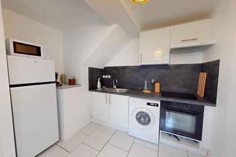 Coty - chambre 3 Apartment in Le Havre