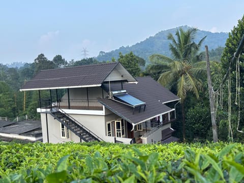 Property building, Natural landscape, Garden view, Mountain view