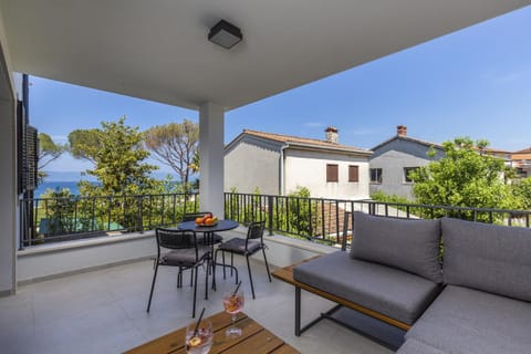 Day, View (from property/room), Balcony/Terrace, Balcony/Terrace, Seating area, Sea view