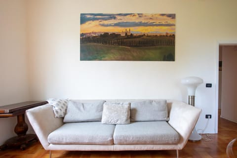 Mens Sana - Casa grande per gruppi nel verde Apartment in Siena