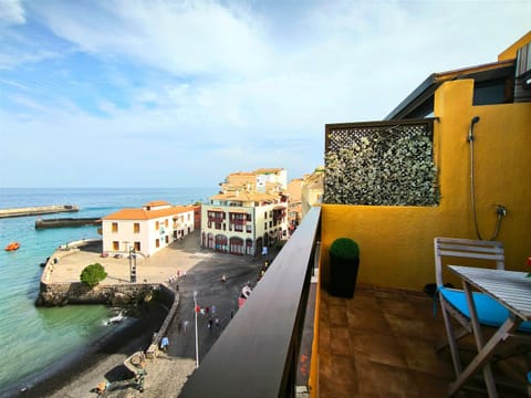 View (from property/room), Balcony/Terrace, Sea view