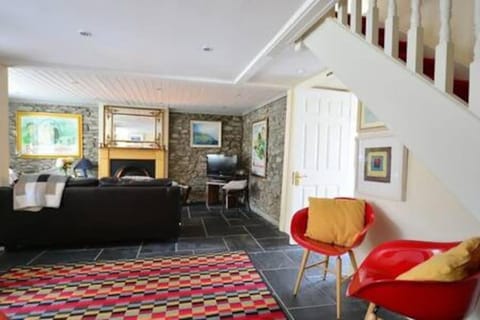 Central Dingle Townhouse House in Dingle