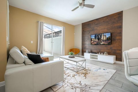 Storey Lake Home Mickey & Minions Beds Sleeps 12 House in Kissimmee