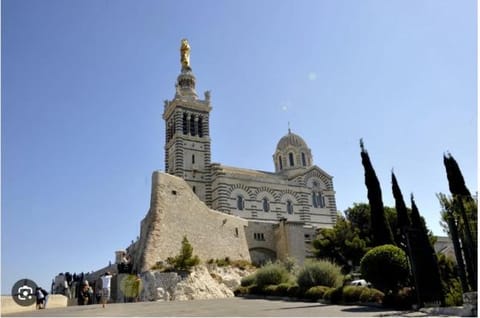 Chez Michel Apartment in Marseille