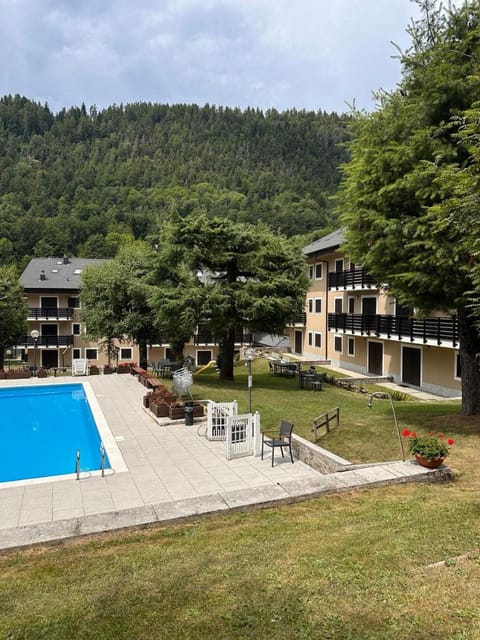 Aprica Luxury Lodge - BILO - WIFI - Box - Piscina - Magnolta Apartment in Aprica