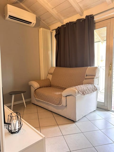 The Sunrise Apartments Apartment in Desenzano del Garda