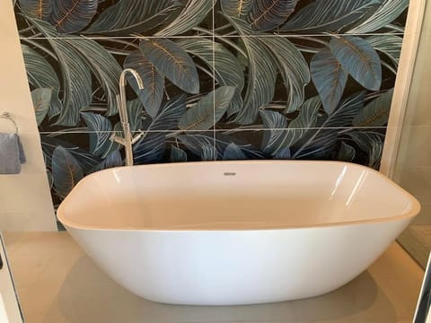 Cosy Studio Cabin set in nature with stove Cabin in County Donegal