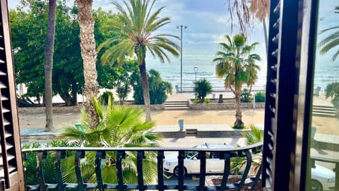 Balcony/Terrace, Beach, Sea view, Sea view