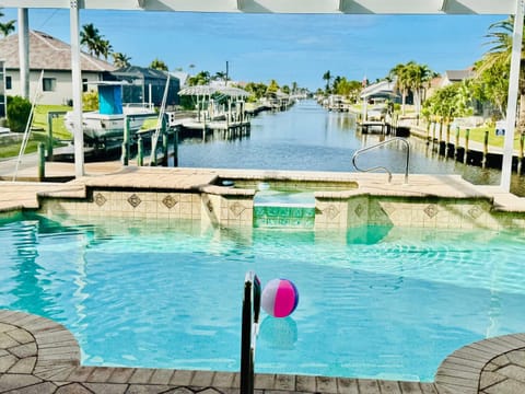 Day, Natural landscape, Lake view, Pool view, River view, Swimming pool