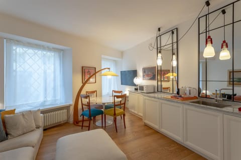 Kitchen or kitchenette, Living room, Dining area