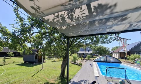 Property building, Day, Garden, Sauna, Garden view, Pool view, Swimming pool