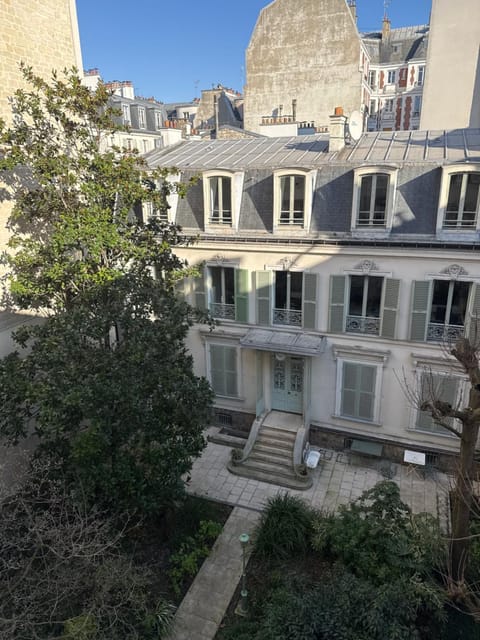 Inner courtyard view