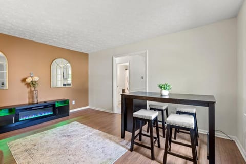 Reading Nook Getaway House in Wilmore