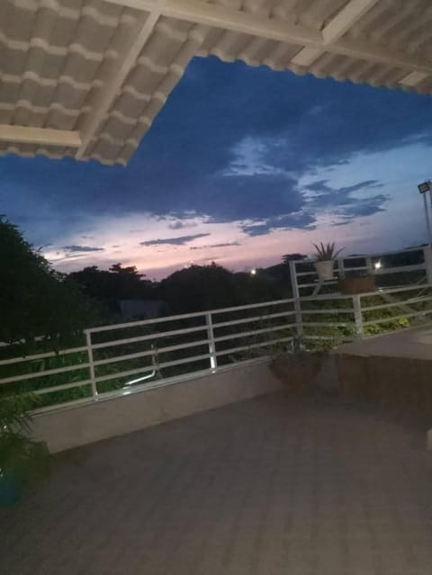 View (from property/room), Balcony/Terrace