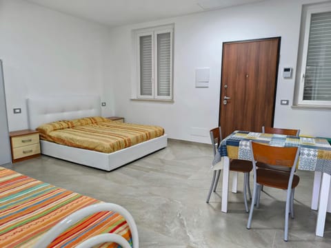 Dining area, Bedroom