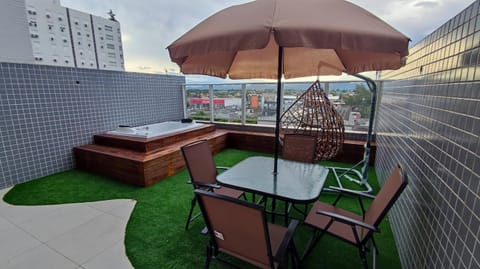View (from property/room), Balcony/Terrace