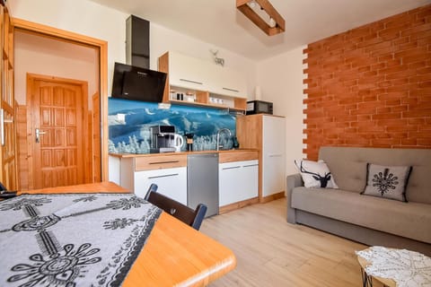 Kitchen or kitchenette, Living room, Photo of the whole room, Seating area, Dining area, Bedroom