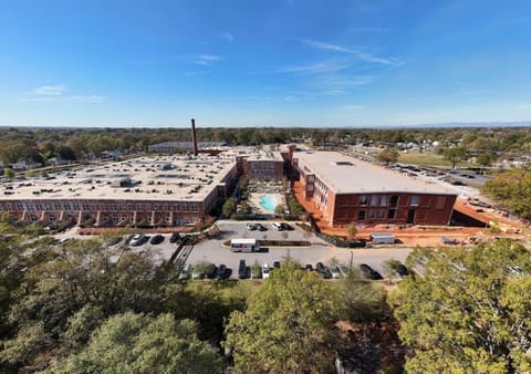 Industrial Loft Living 2BR 2BA Apartment in Greenville