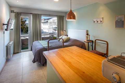 Bed, Living room, Photo of the whole room, Seating area, Bedroom