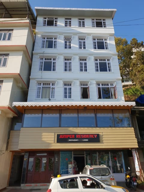 Facade/entrance, Sunrise