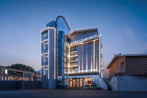 Property building, Night