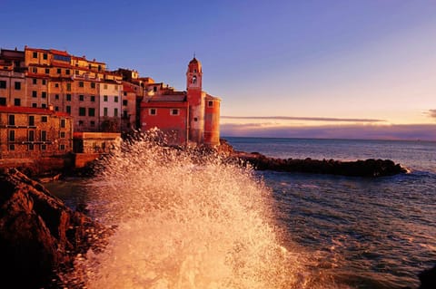 Nearby landmark, Natural landscape