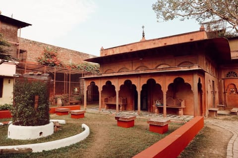 Place of worship, Garden