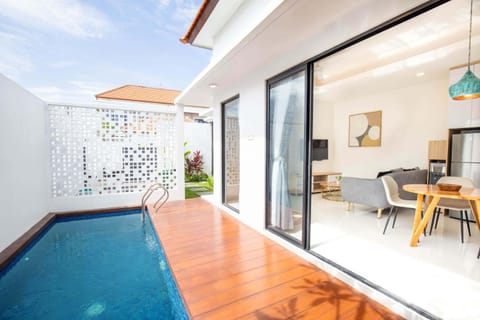 Patio, Living room, Seating area, Dining area, Pool view, Swimming pool, sunbed