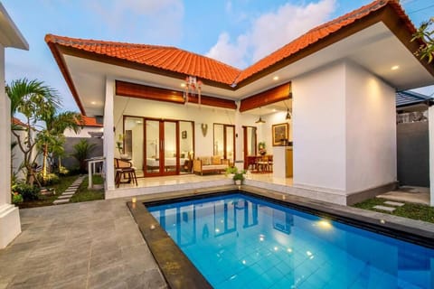 Arts Tamansari Villa Two-Bedroom Private Pool Kuta Villa in North Kuta