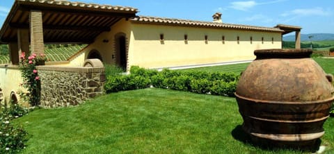 Bacco a Petroio Farm Stay in Emilia-Romagna