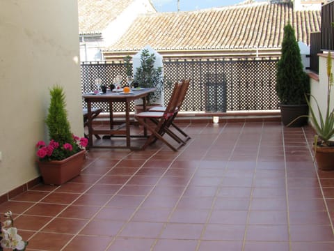 Patio, Day