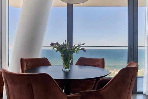 Living room, Dining area, Sea view