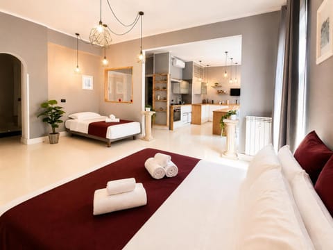 Bed, Living room, Photo of the whole room, Seating area, Bedroom, towels