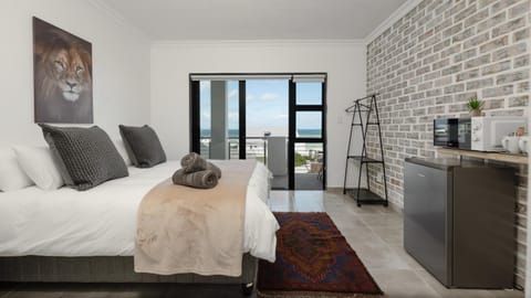 Oom Jan Guesthouse Bed and Breakfast in Western Cape