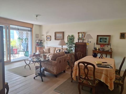 Appartement centre de Sion avec Parking Apartment in Sion