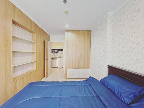 Bed, Photo of the whole room, Bedroom, wardrobe