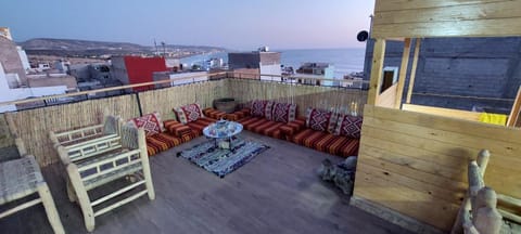 Property building, Balcony/Terrace, Mountain view, Sea view