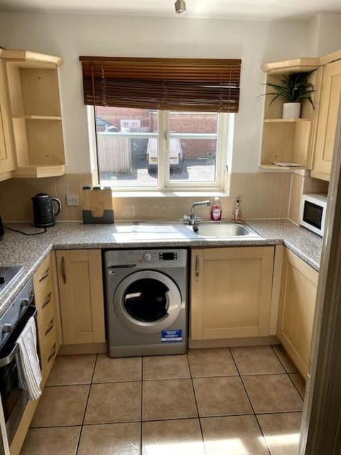 Long Stay - Contractors - Bradley Stoke Apartment in Bristol