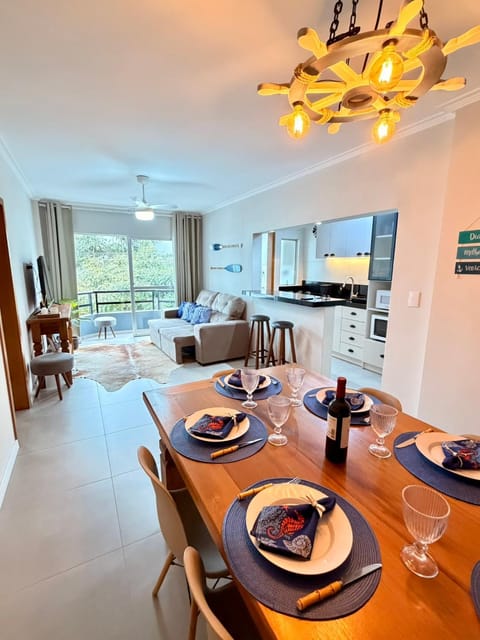 Communal lounge/ TV room, TV and multimedia, Kitchen or kitchenette, Living room, Dining area