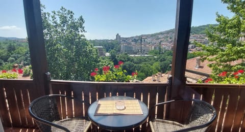 Paradise Apartment - Breathtaking View Apartment in Veliko Tarnovo