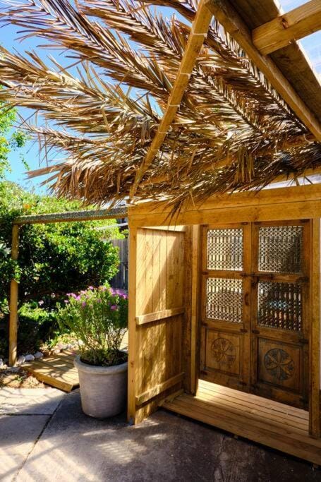 Ocean Bungalow Apartment in Cape Town