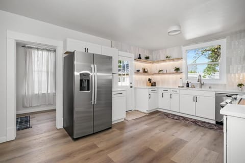 Newly Renovated Villa in Central Spokane House in Spokane