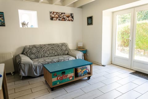 Gîte Arvor 6P, piscine ou jacuzzi House in Finistere