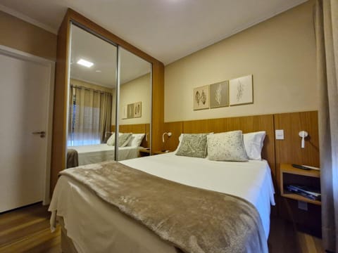 Bed, Bedroom, locker