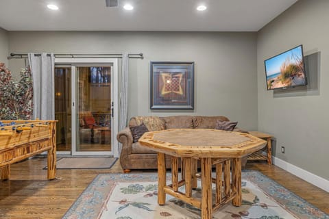 Lodged in the Trees House in New Buffalo