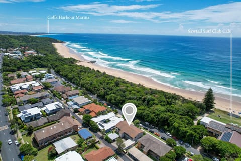 Nearby landmark, Natural landscape, Bird's eye view, Beach