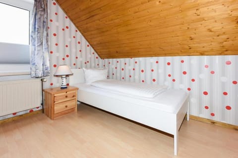 Haus Hafeneck FeWo Deichblick Apartment in Esens