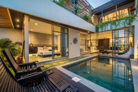Pool view