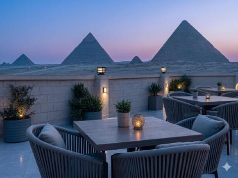 Property building, Restaurant/places to eat