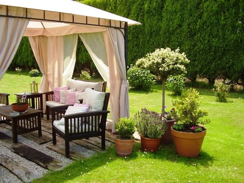 Garden, Garden
